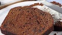 Lyle's Oh-So Sticky Gingerbread Recipe Lyle's Oh-So Sticky Gingerbread Recipe