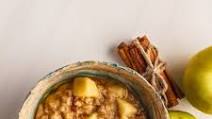 Metabolism Boosting Apple Pie Oatmeal Metabolism Boosting Apple Pie Oatmeal
