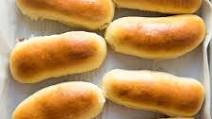 Easy Homemade Hot Dog Buns (or Burger Buns) Easy Homemade Hot Dog Buns (or Burger Buns)