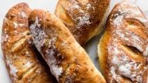 Homemade Artisan Bread (With or Without Dutch Oven) Homemade Artisan Bread (With or Without Dutch Oven)
