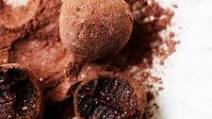 Raw Vegan Brownie Bites Raw Vegan Brownie Bites