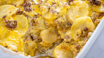 Cheesy Hamburger Potato Casserole Cheesy Hamburger Potato Casserole