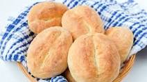 Brötchen (German Bread Rolls) Brötchen (German Bread Rolls)