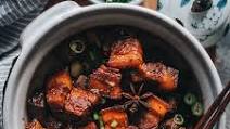 Hong Shao Rou (Red Braised Pork, 红烧肉) Hong Shao Rou (Red Braised Pork, 红烧肉)