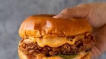 DIY Popeyes Buttermilk Fried Chicken Sandwich DIY Popeyes Buttermilk Fried Chicken Sandwich