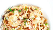 Garlic Cream Sauce Seafood Fettuccine Garlic Cream Sauce Seafood Fettuccine