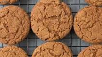 The BEST Crispy Gingersnap Cookies The BEST Crispy Gingersnap Cookies