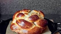 Fig, Olive Oil, and Sea Salt Challah Bread Fig, Olive Oil, and Sea Salt Challah Bread