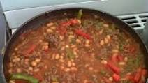 Heinz Baked Bean Chilli Con Carne with rice Heinz Baked Bean Chilli Con Carne with rice