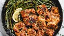 Lemon Garlic Butter Chicken and Green Beans Skillet Lemon Garlic Butter Chicken and Green Beans Skillet