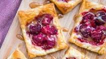 20-MINUTE Raspberry Puff Pastries 20-MINUTE Raspberry Puff Pastries