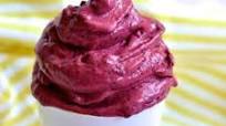 5-minute Sugar-Free Very Berry Ice Cream {no machine needed} 5-minute Sugar-Free Very Berry Ice Cream {no machine needed}