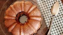 Sock-it-to-Me Bundt Cake Sock-it-to-Me Bundt Cake