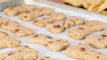 Peanut Butter & Bacon Dog Treats Peanut Butter & Bacon Dog Treats