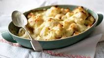 Cauliflower cheese with salmon Cauliflower cheese with salmon
