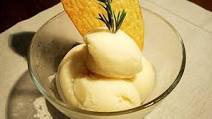 How to Make Organic Peach Sorbet at Home How to Make Organic Peach Sorbet at Home