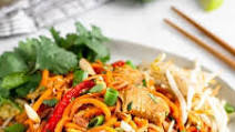 Healthy Chicken Pad Thai (Paleo/Whole30) Healthy Chicken Pad Thai (Paleo/Whole30)