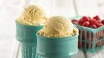 Easy Homemade Vanilla Ice Cream Easy Homemade Vanilla Ice Cream