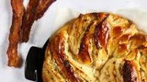 Cheesy Bacon Ranch & Chicken Braided Bread Wreath Cheesy Bacon Ranch & Chicken Braided Bread Wreath