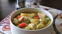 Low-Carb Chicken-Vegetable Soup Low-Carb Chicken-Vegetable Soup