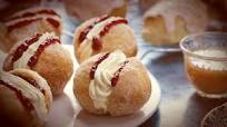 Cream Buns Cream Buns