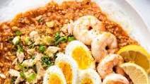 Pancit Palabok (Filipino Rice Noodles with Pork and Shrimp Sauce) Pancit Palabok (Filipino Rice Noodles with Pork and Shrimp Sauce)