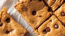 30 Easy Chocolate Chip Desserts 30 Easy Chocolate Chip Desserts
