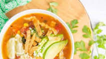 Easy Low Calorie Chicken Tortilla Soup with Rotisserie Chicken Easy Low Calorie Chicken Tortilla Soup with Rotisserie Chicken