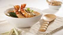 THAI PRAWN/SHRIMP SOUP (TOM YUM KUNG) THAI PRAWN/SHRIMP SOUP (TOM YUM KUNG)