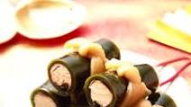 Kobumaki (Stuffed Kelp Rolls With Salmon) Kobumaki (Stuffed Kelp Rolls With Salmon)