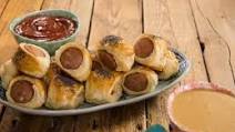 Pigs in Blankets with Harissa Ketchup and Honey Mustard Pigs in Blankets with Harissa Ketchup and Honey Mustard