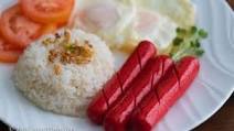 Hotsilog (Hotdog Sinangang at Itlog) Hotsilog (Hotdog Sinangang at Itlog)