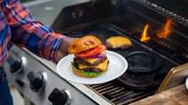 Smash Burgers With Garlic Butter Buns | Lodge Cast Iron Smash Burgers With Garlic Butter Buns | Lodge Cast Iron
