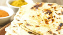 Indian naan bread without yeast ♥ fast and delicious in 20 minutes! Indian naan bread without yeast ♥ fast and delicious in 20 minutes!