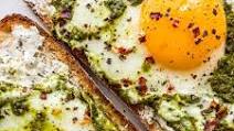 Healthy Breakfast Recipes: Eggs on Toast with Pesto Healthy Breakfast Recipes: Eggs on Toast with Pesto