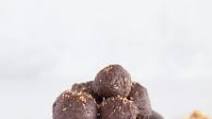 Keto No-Bake Brownie Bites Keto No-Bake Brownie Bites