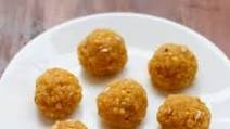 Motichur Laddu (Motichoor ke Ladoo) Motichur Laddu (Motichoor ke Ladoo)