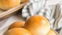 Mom's Homemade Buns Mom's Homemade Buns