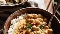 15 MINUTE CHICKPEA CURRY 15 MINUTE CHICKPEA CURRY