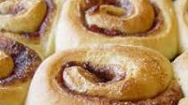Gramma's Old-Fashioned Cinnamon Sweet Rolls Gramma's Old-Fashioned Cinnamon Sweet Rolls