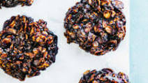Top 10 Easy Desserts: No Bake Cookies & More! Top 10 Easy Desserts: No Bake Cookies & More!