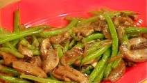 Green Beans and Portobello Mushroom Saute Green Beans and Portobello Mushroom Saute