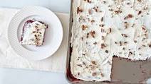 3-Ingredient Red Velvet Cake Recipe 3-Ingredient Red Velvet Cake Recipe