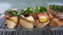 Low Sodium Crostini With Prosciutto And Pear Low Sodium Crostini With Prosciutto And Pear