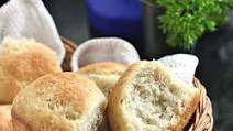 No-knead Yeasted Banana Cardamom Bread Rolls No-knead Yeasted Banana Cardamom Bread Rolls