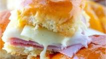 GLAZED HAM AND CHEESE HAWAIIAN PARTY ROLLS GLAZED HAM AND CHEESE HAWAIIAN PARTY ROLLS