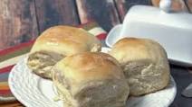 Old-Fashioned Soft and Buttery Yeast Rolls Old-Fashioned Soft and Buttery Yeast Rolls
