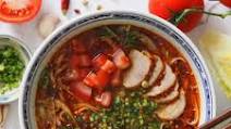Kunming Suan La Mian (Sour and Spicy Noodles) Kunming Suan La Mian (Sour and Spicy Noodles)