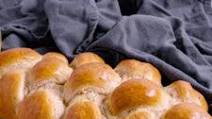 Vegan Challah (oil-free) Vegan Challah (oil-free)