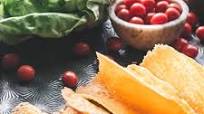 Crispy Cheese Taco Shells (Low Carb Keto Taco Shells) Crispy Cheese Taco Shells (Low Carb Keto Taco Shells)